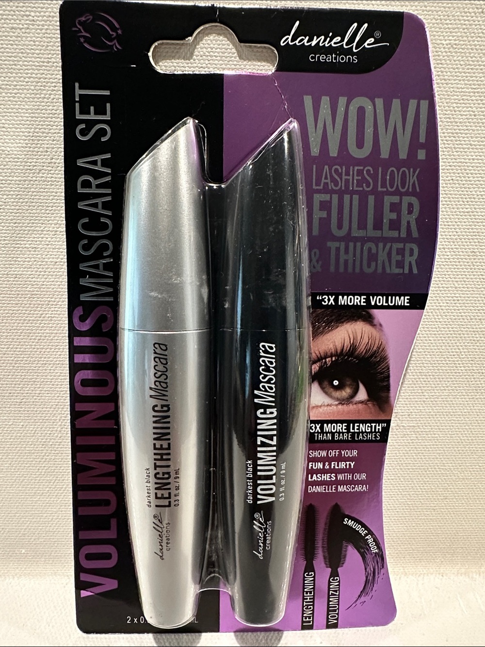 Danielle Creations (2) Piece Voluminous Mascara Set with 3X more volume/length.
